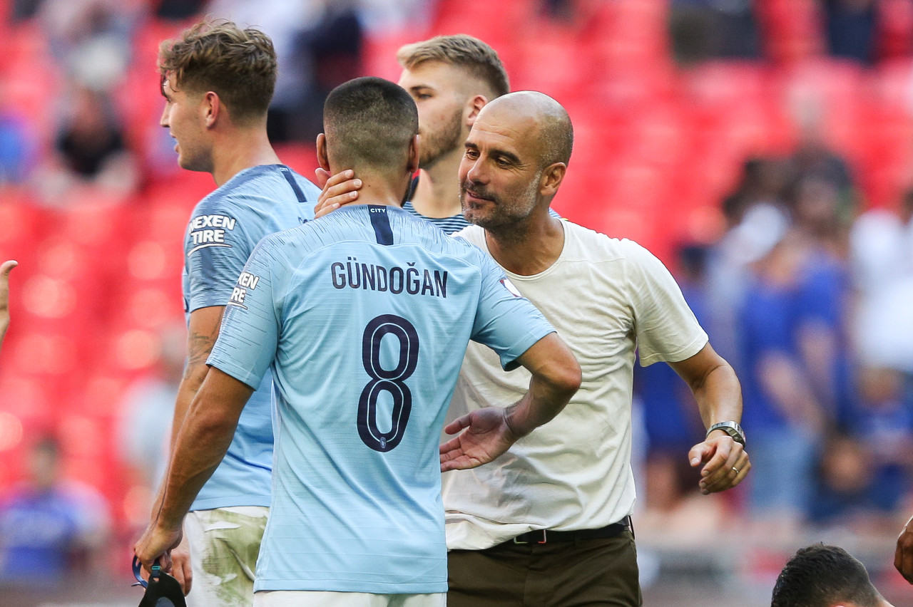 瓜帥：京多安回曼城不是追憶過(guò)去，明晚若上場(chǎng)他知道怎么做