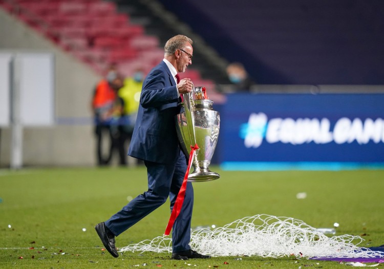 魯梅尼格:滿意拜仁今夏引援尤其是奧利斯,我對今年<a href="/live/zuqiu/ouguan/" style="color:red">歐冠</a>有信心