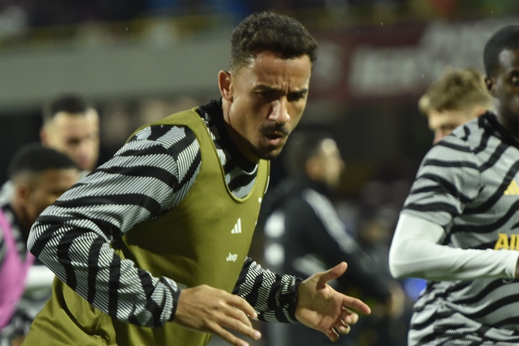 意媒:尤文可能在冬窗放達(dá)尼洛離隊,有沙特球隊愿意簽他