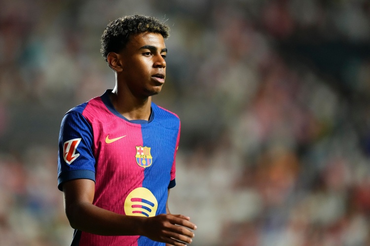 西媒:巴薩不急于讓亞馬爾復出,希望盡量避免風險