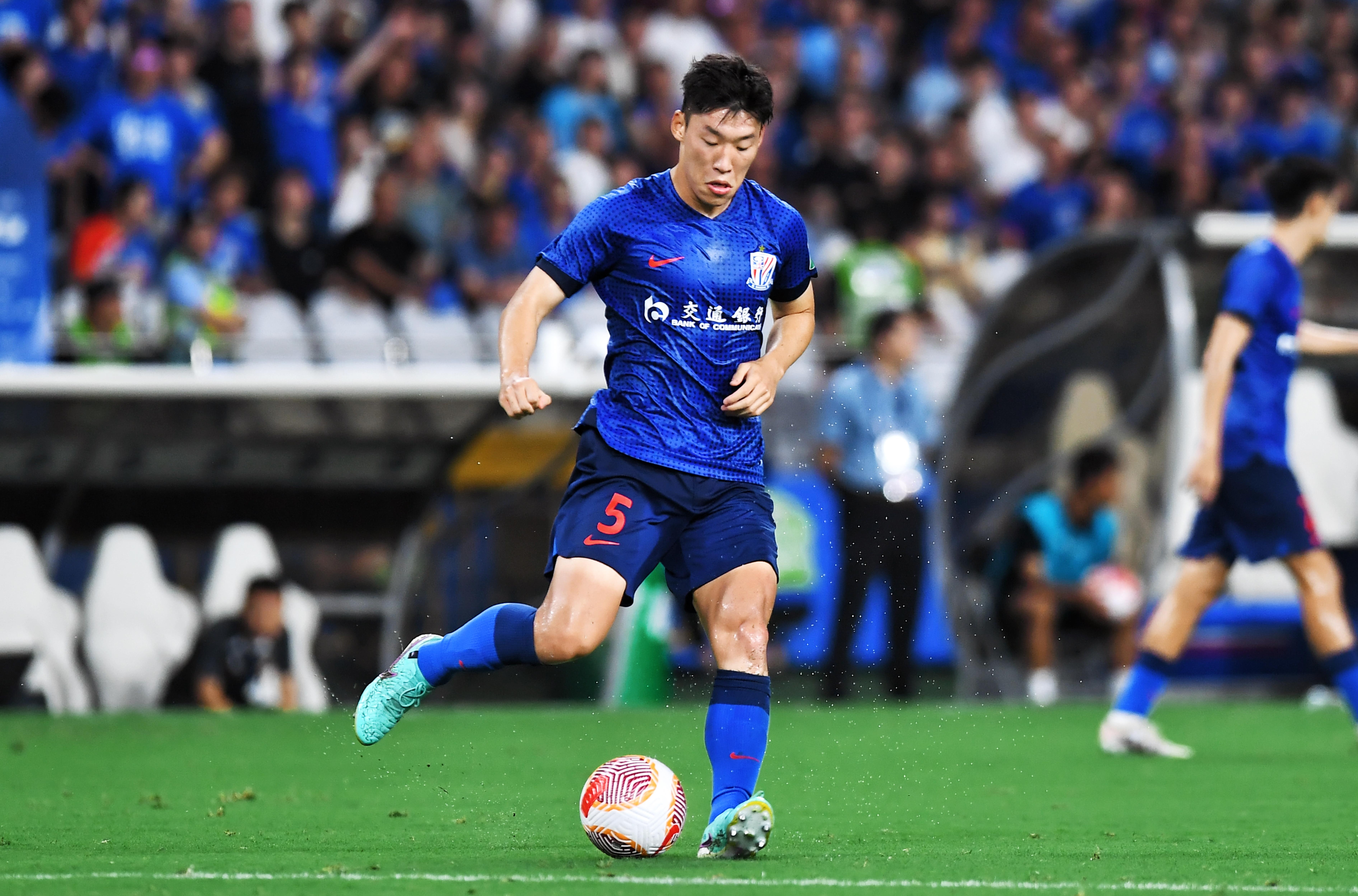 防線下滑！申花<a href=