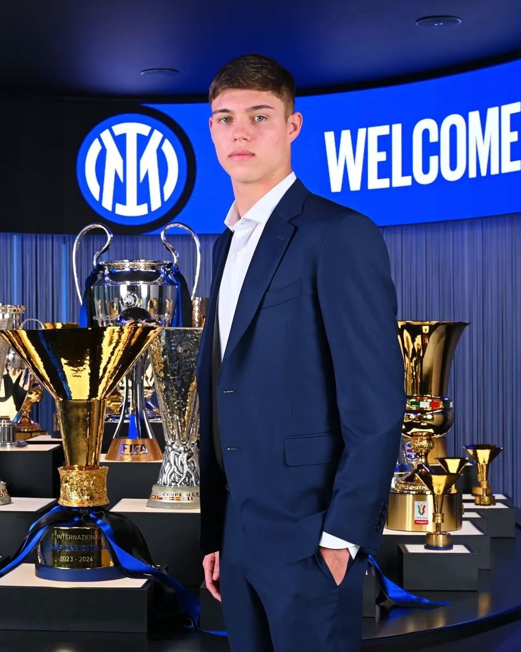 都體:小因扎吉和國(guó)米很喜歡帕拉西奧斯,不愿意將他在冬窗外租