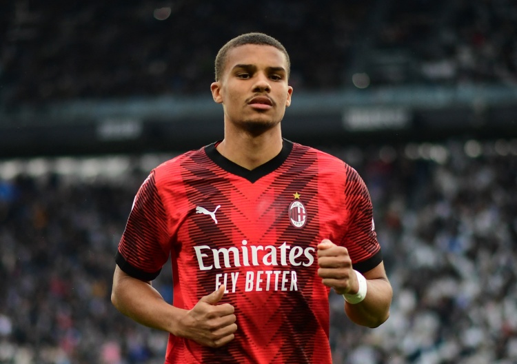 意媒:塞內(nèi)加爾嘗試歸化米蘭后衛(wèi)佳夫,球員只為德國出戰(zhàn)過友誼賽